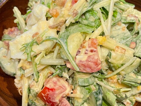水菜とゆでたまごのサラダ